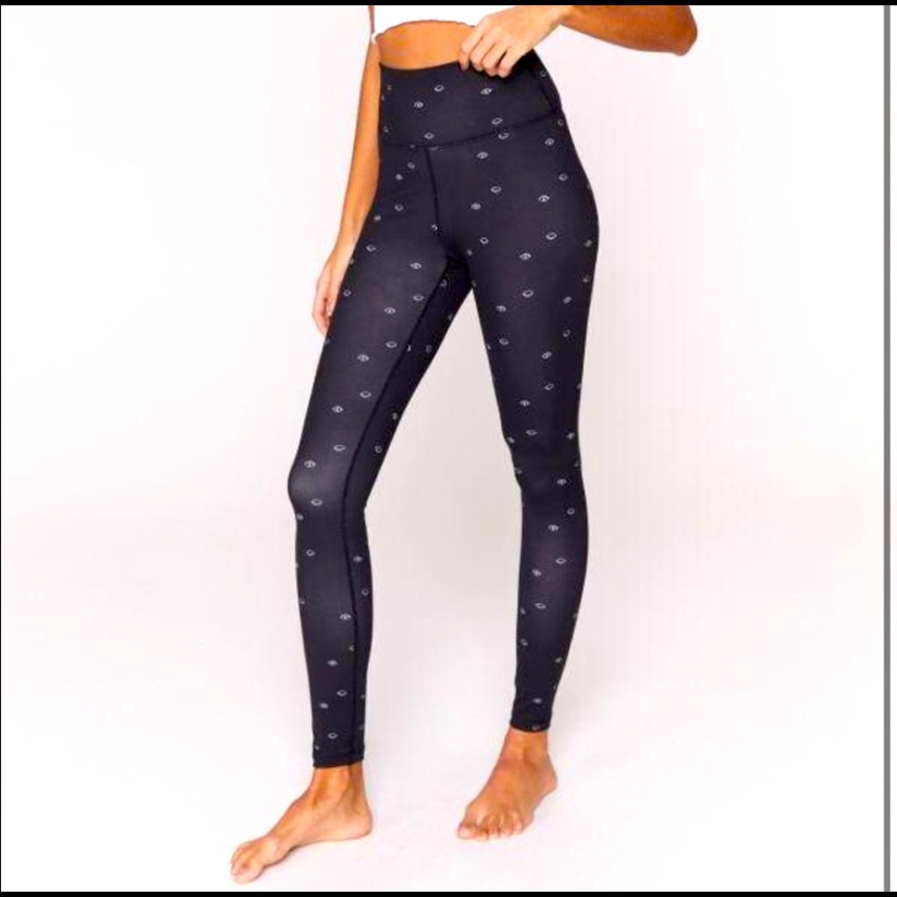 Spiritual Gangster Eye Leggings size small